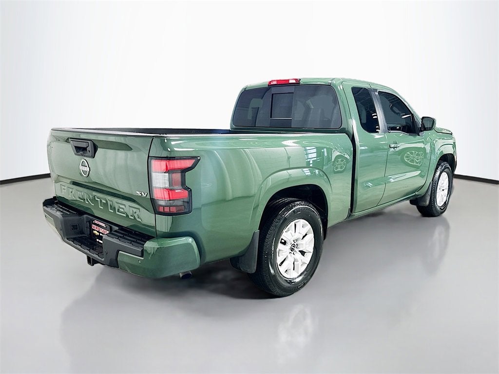 2024 Nissan Frontier SV