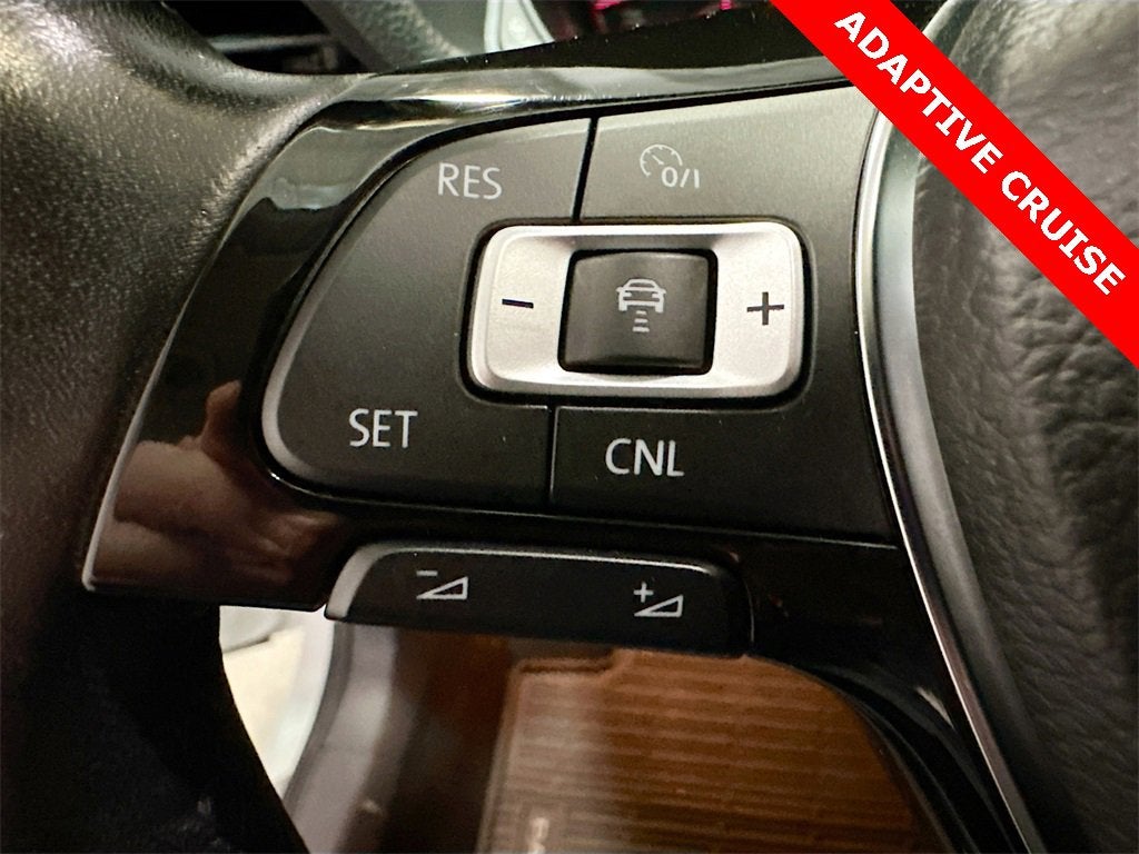 2020 Volkswagen Passat 2.0T R-Line