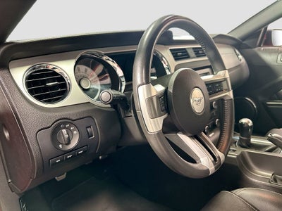 2010 Ford Mustang V6