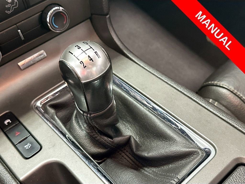 2010 Ford Mustang V6