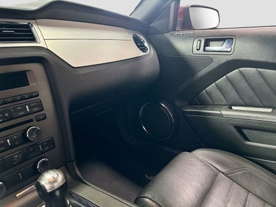 2010 Ford Mustang V6