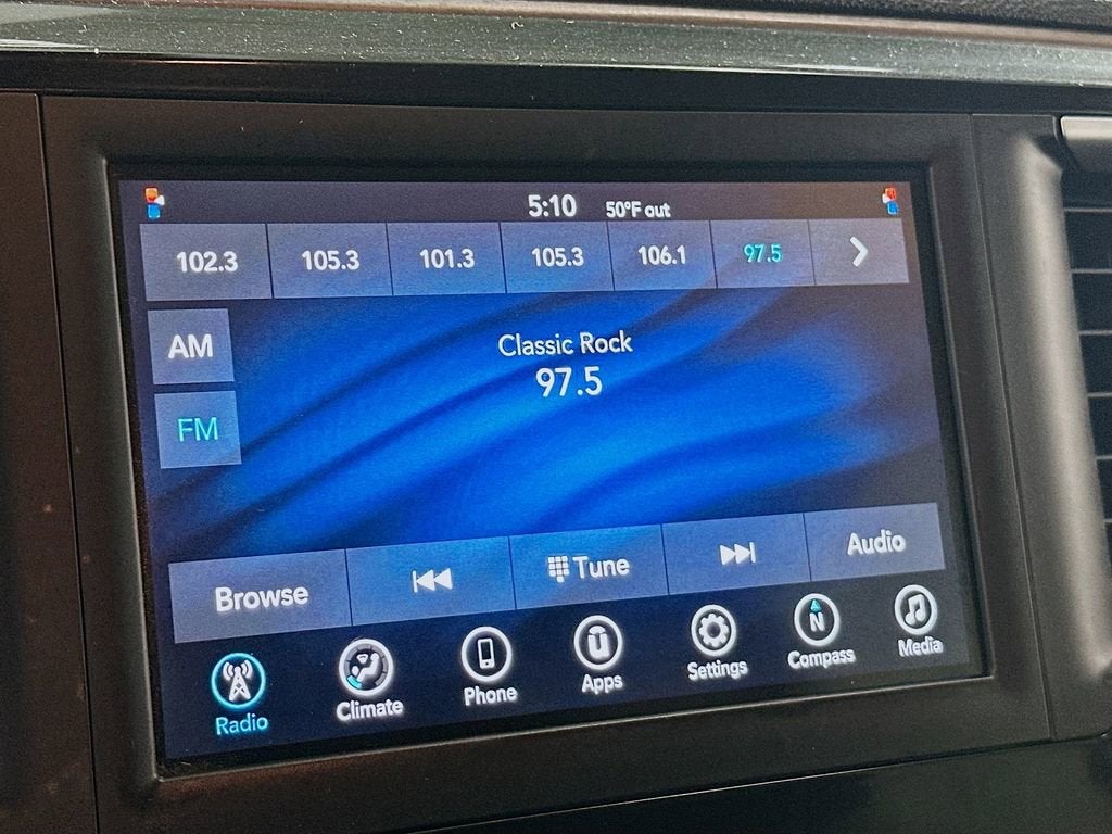 2018 Chrysler Pacifica L