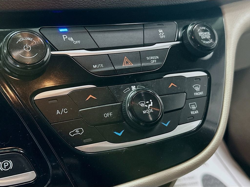 2018 Chrysler Pacifica L