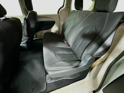 2018 Chrysler Pacifica L