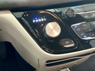 2019 Chrysler Pacifica L