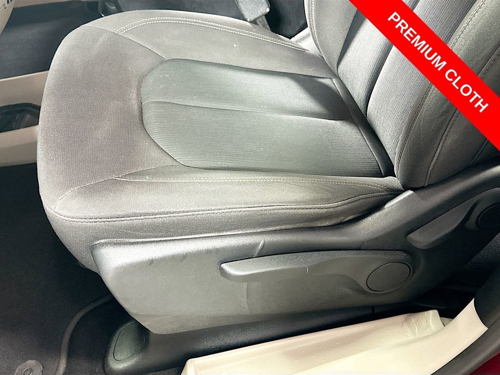 2019 Chrysler Pacifica L