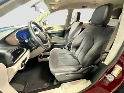 2019 Chrysler Pacifica L