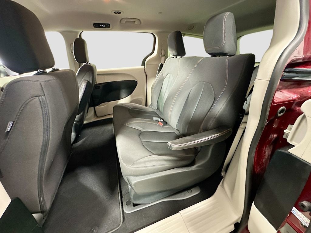 2019 Chrysler Pacifica L