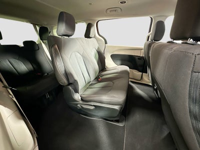 2019 Chrysler Pacifica L
