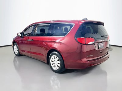 2019 Chrysler Pacifica L