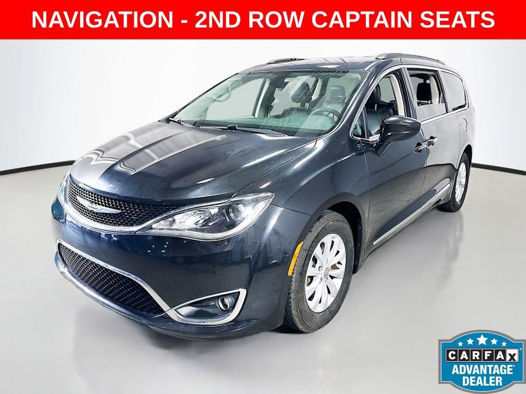 2017 Chrysler Pacifica Touring-L