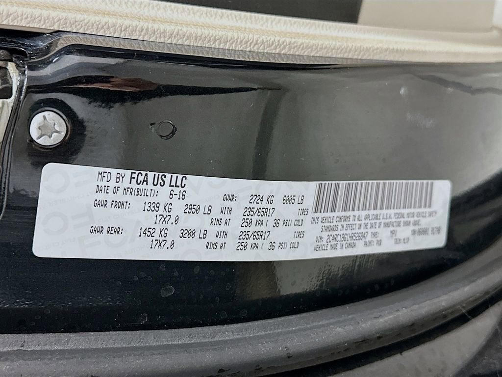 2017 Chrysler Pacifica Touring-L