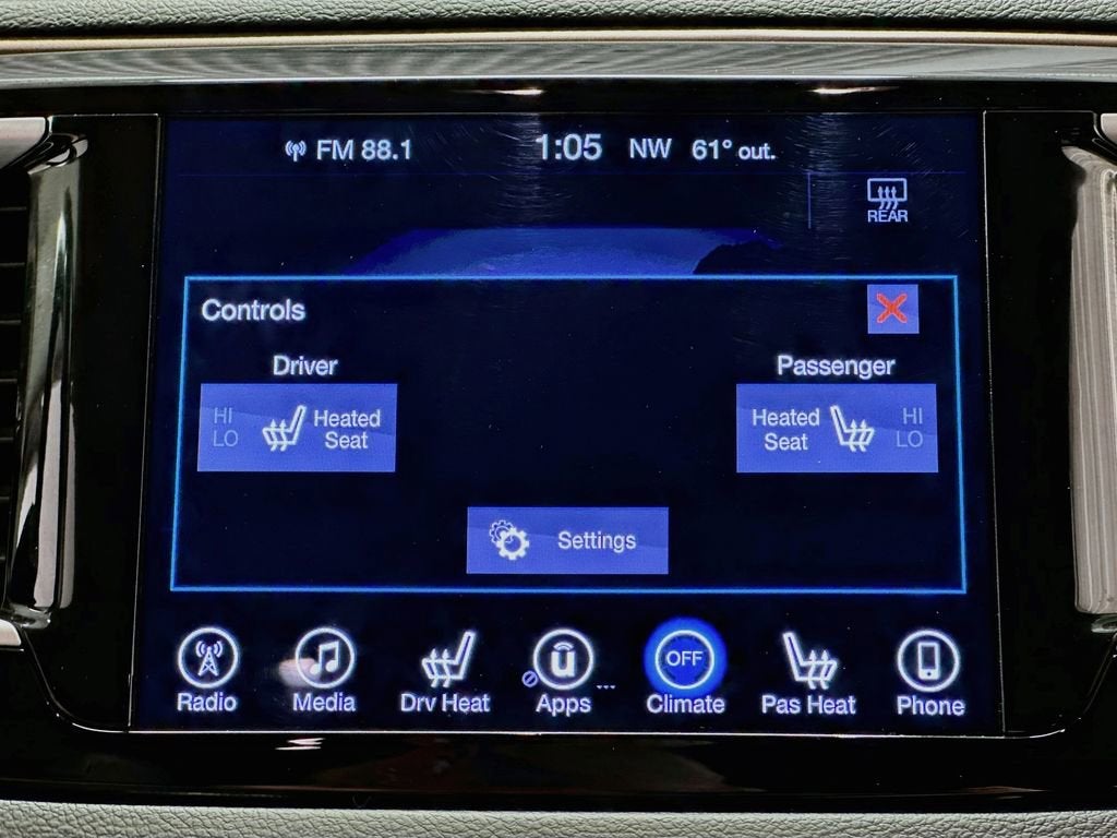 2017 Chrysler Pacifica Touring-L