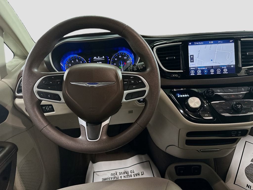 2020 Chrysler Pacifica Touring