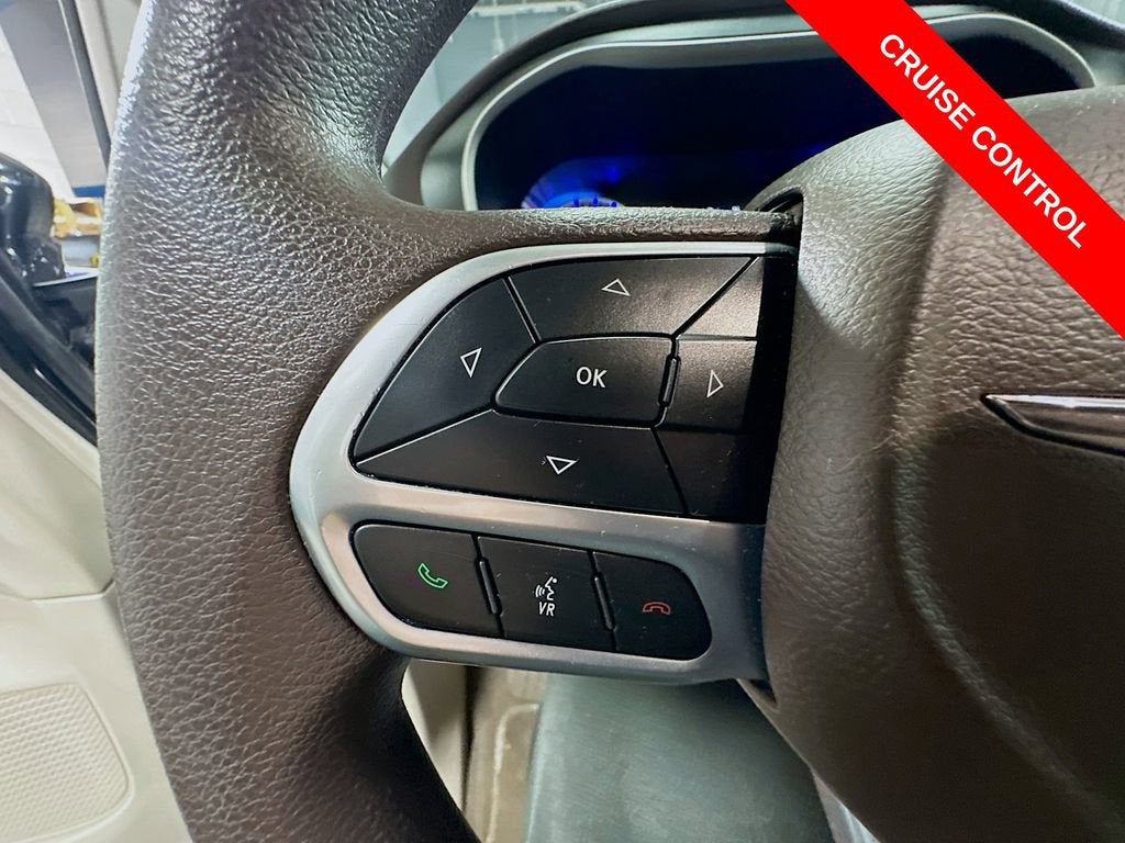 2020 Chrysler Pacifica Touring