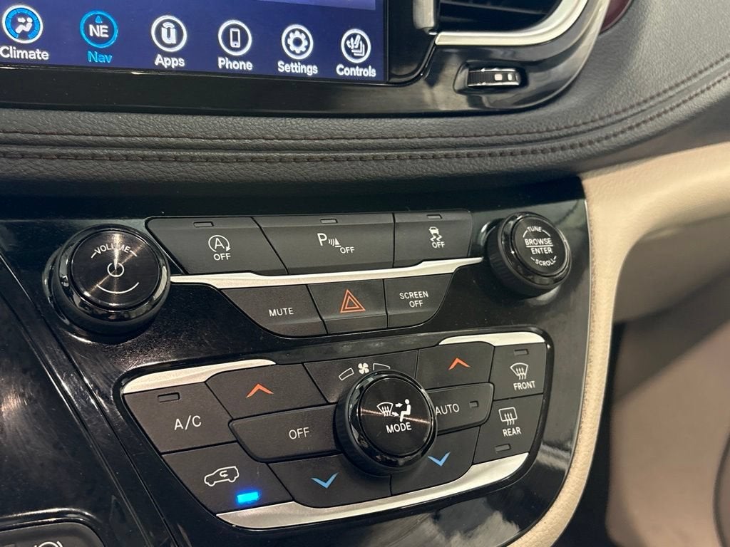 2020 Chrysler Pacifica Limited