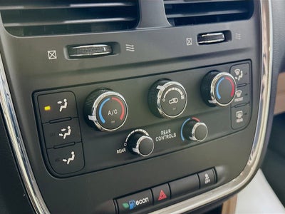 2014 Dodge Grand Caravan SE