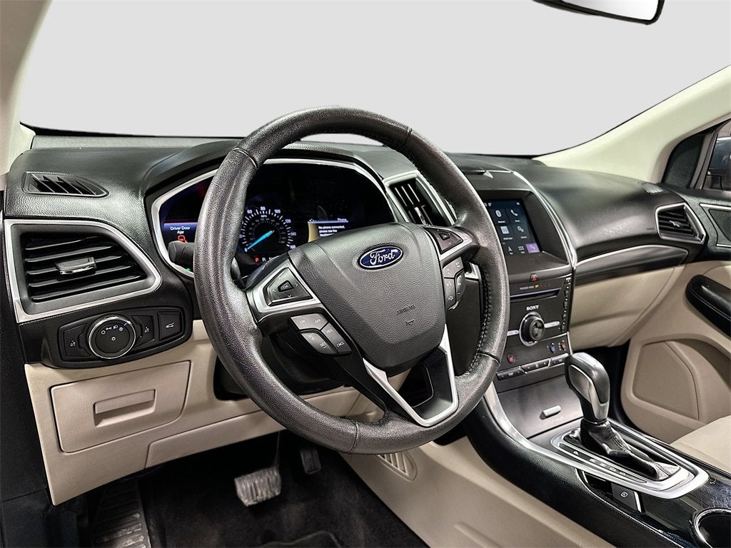 2016 Ford Edge Titanium