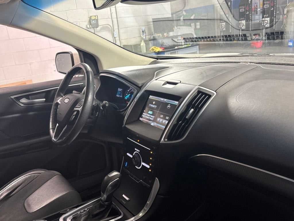 2015 Ford Edge Sport