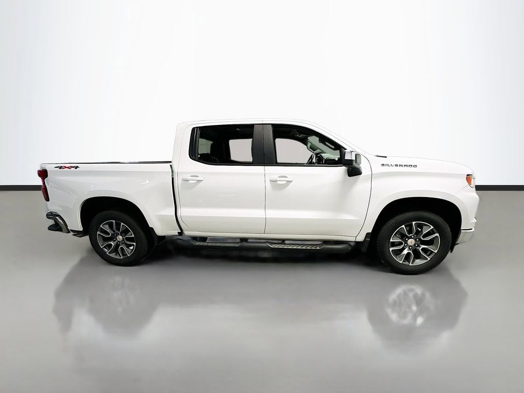 2026 Chevrolet Silverado 1500 LT - Photo 9