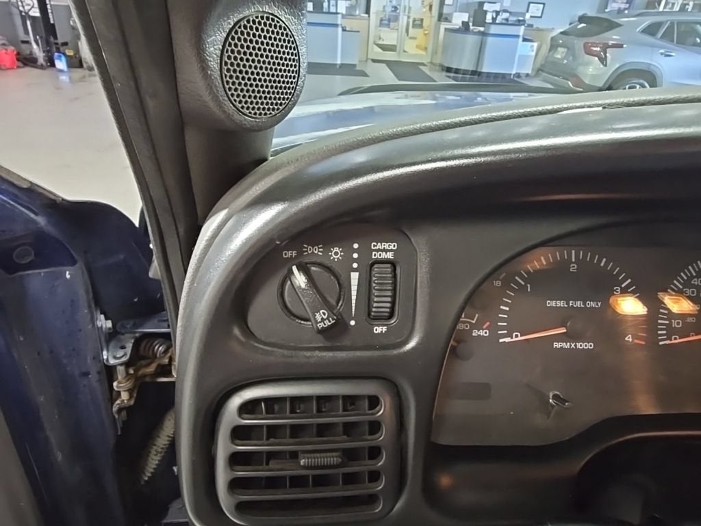 2002 Dodge Ram 2500 Base
