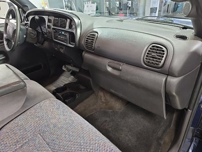 2002 Dodge Ram 2500 Base
