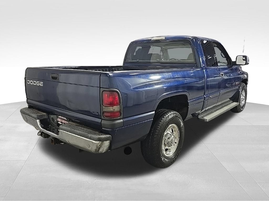 2002 Dodge Ram 2500 Base