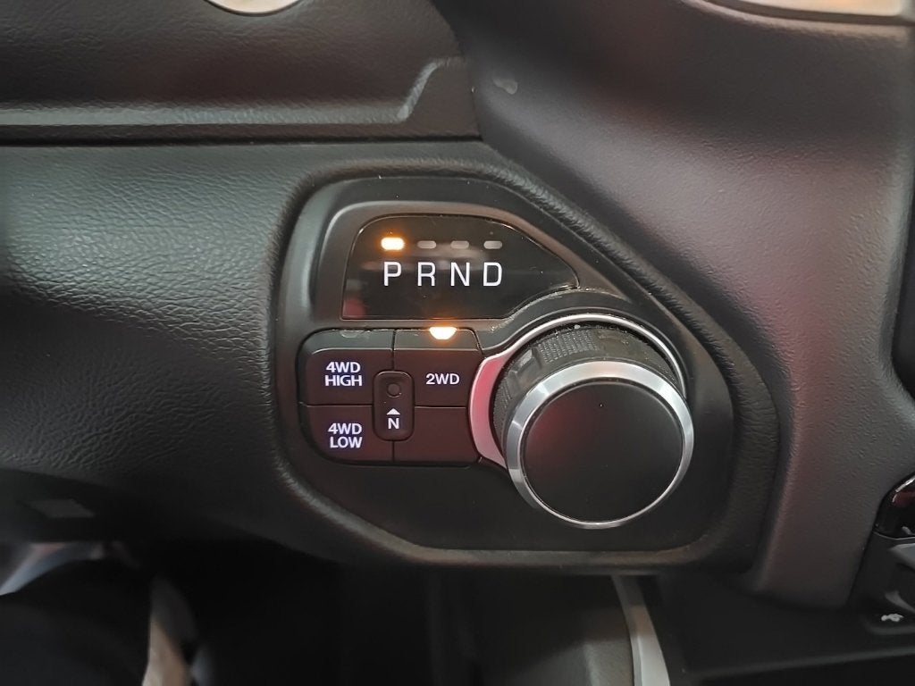 2019 RAM 2500 Big Horn Crew Cab 4x4 6'4" Box