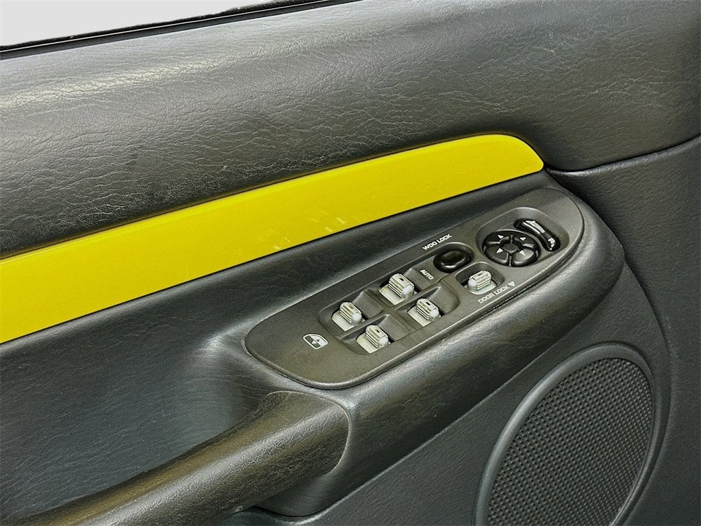 2005 Dodge Ram SRT-10 Base