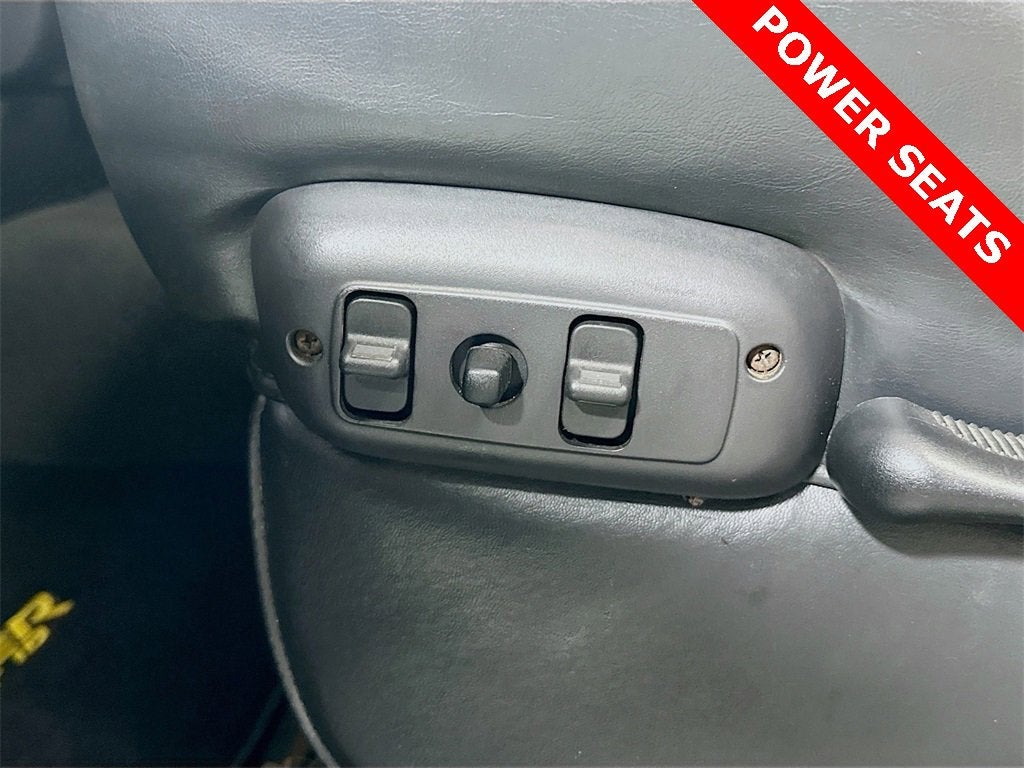 2005 Dodge Ram SRT-10 Base