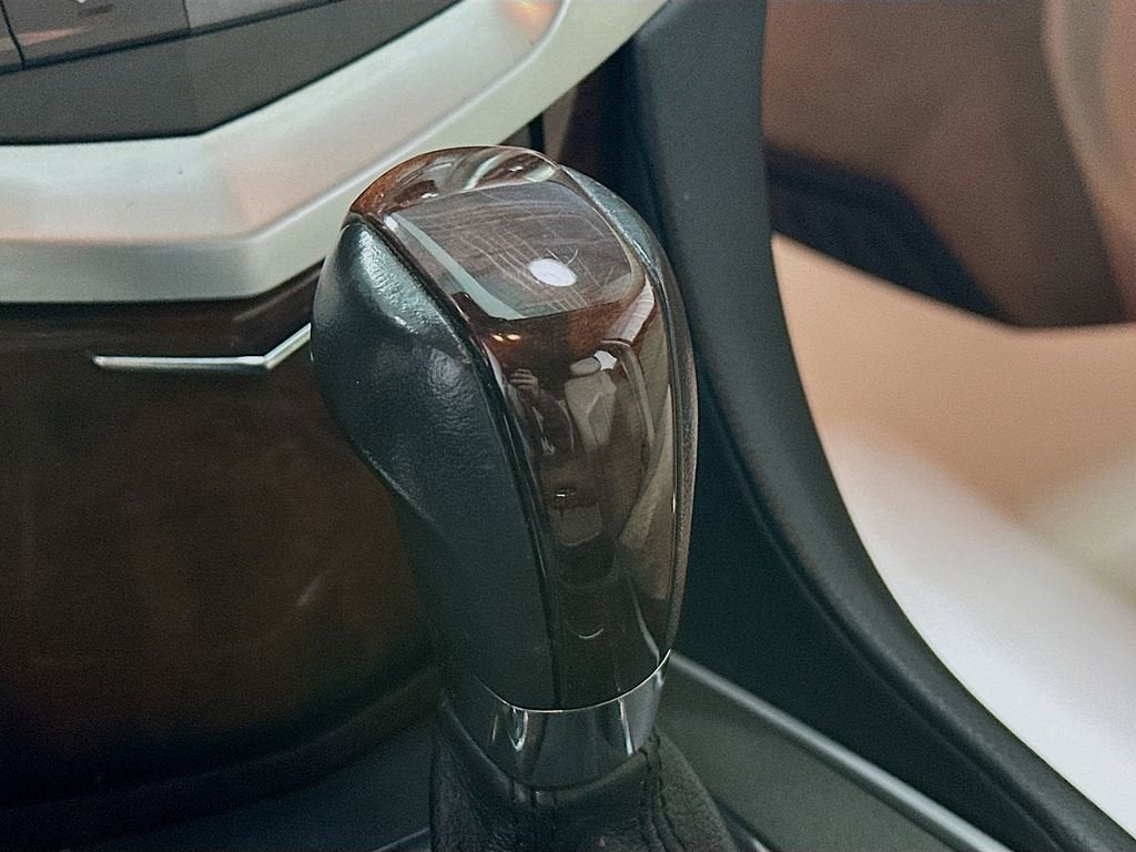 2011 Cadillac SRX Luxury Collection