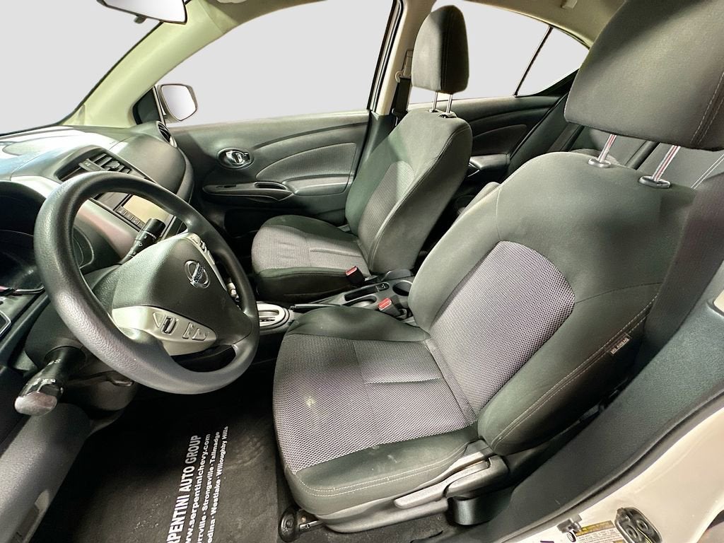 2019 Nissan Versa Sedan SV