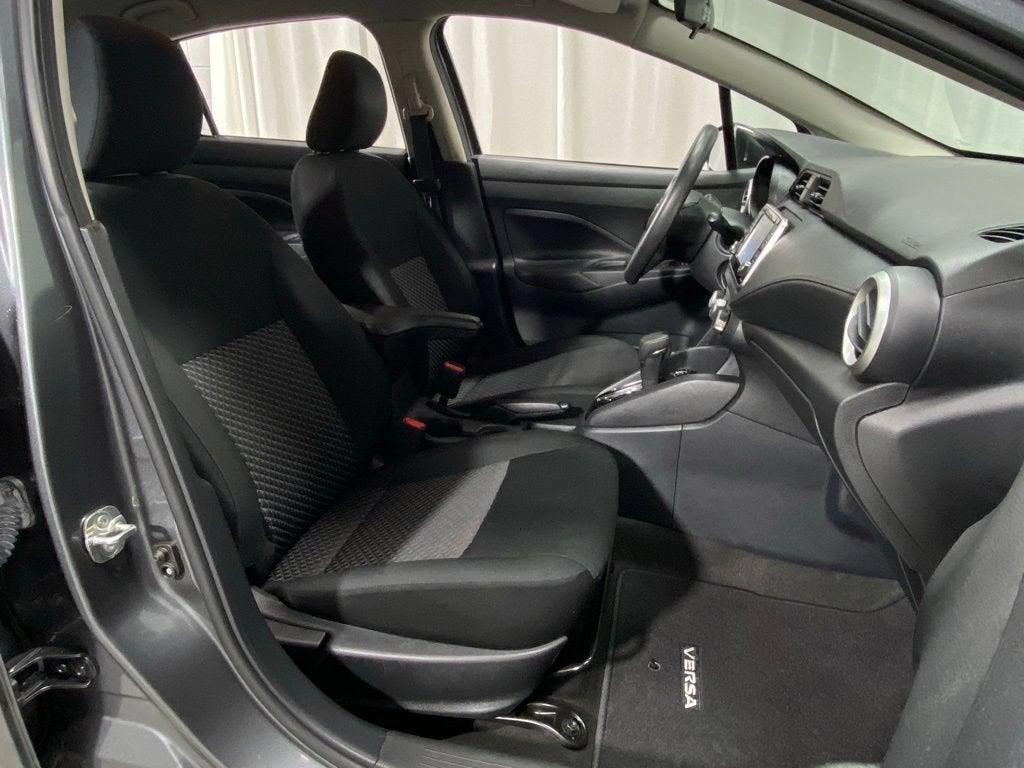 2021 Nissan Versa S Xtronic CVT