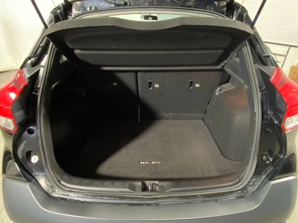 2019 Nissan Kicks SV