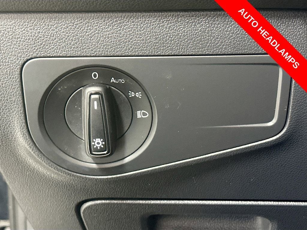 2018 Volkswagen Tiguan S