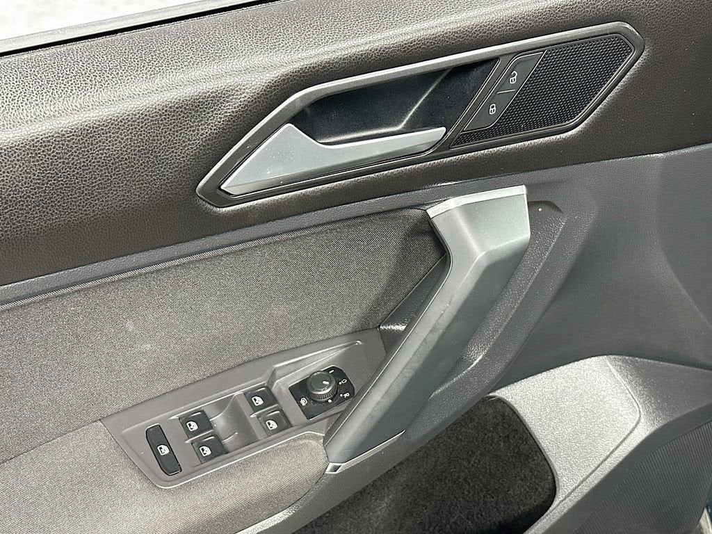 2018 Volkswagen Tiguan S