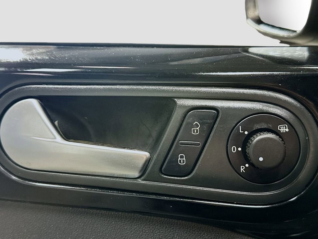 2013 Volkswagen Beetle 2.5L