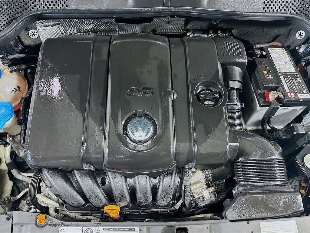 2013 Volkswagen Beetle 2.5L