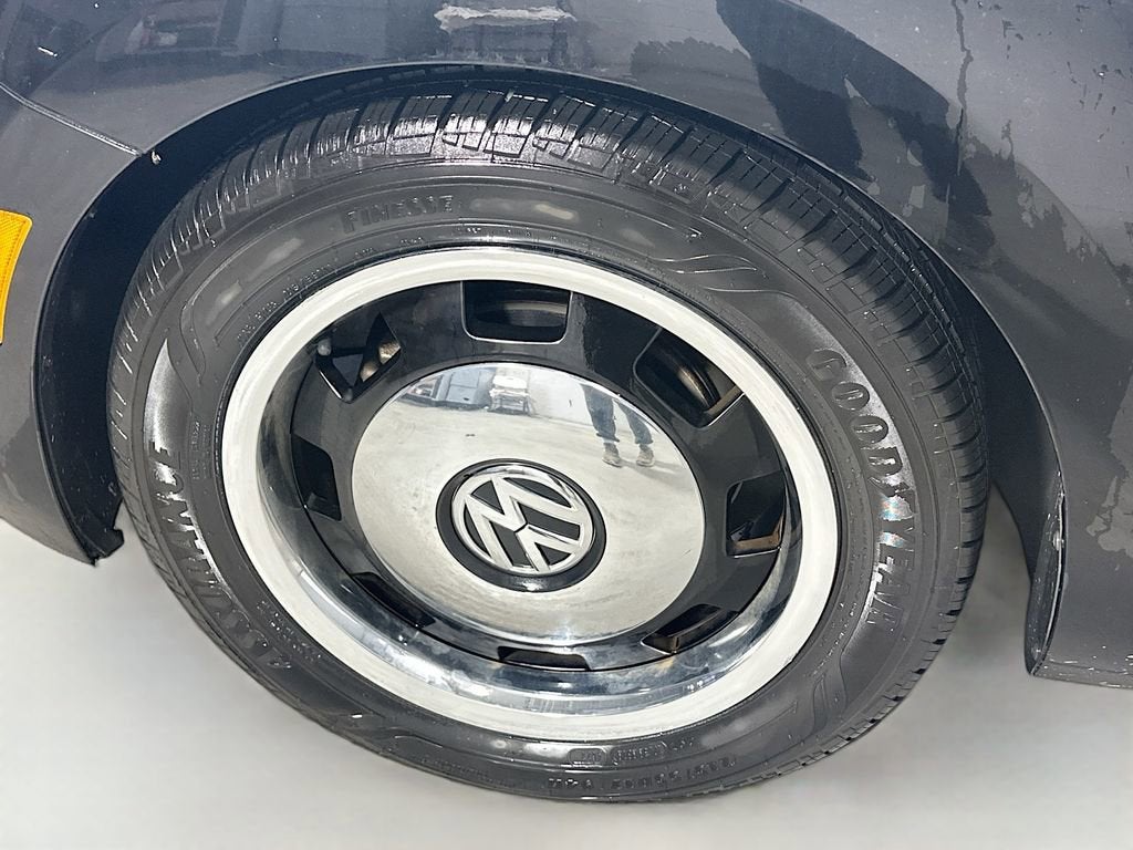 2013 Volkswagen Beetle 2.5L