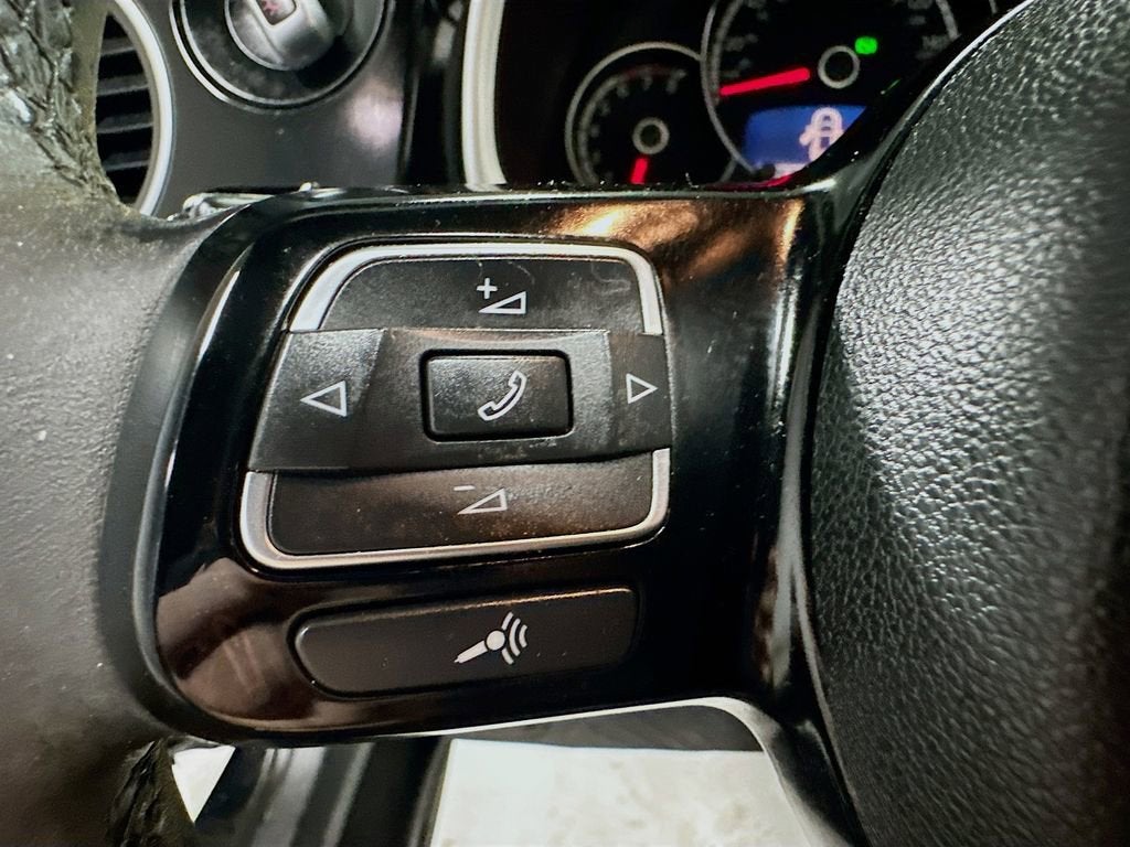 2013 Volkswagen Beetle 2.5L