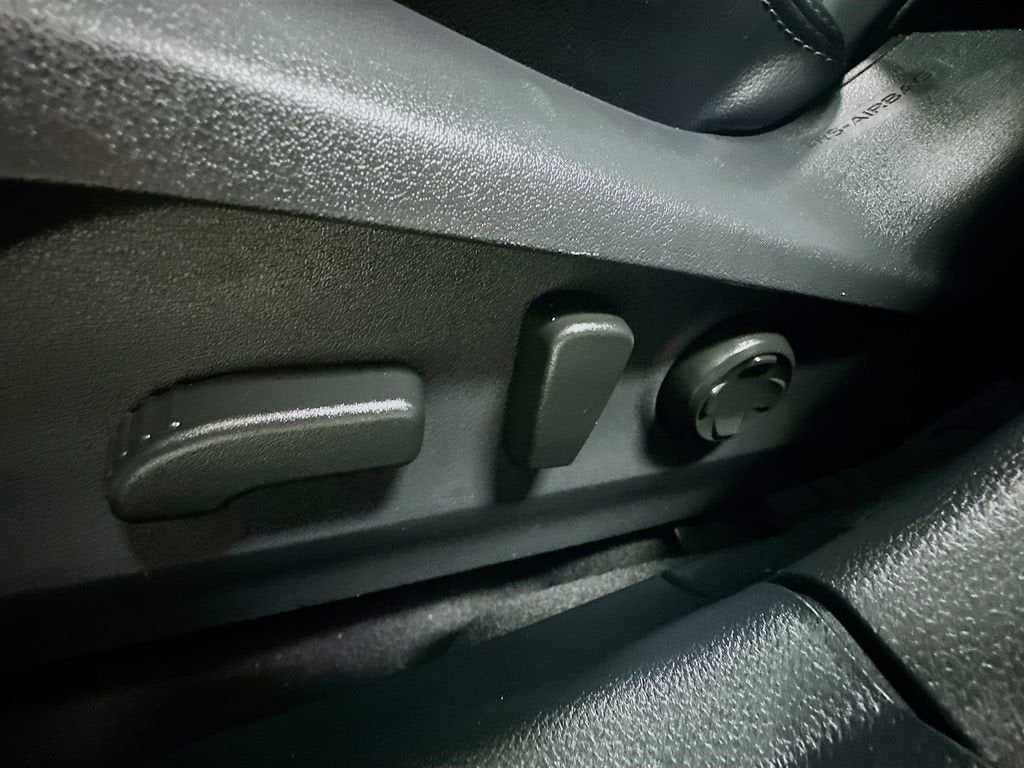 2025 Subaru Legacy Touring XT