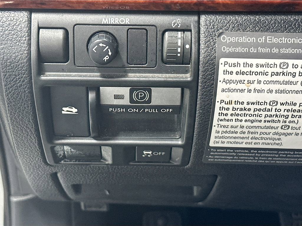 2011 Subaru Outback 3.6R Limited Pwr Moon/Nav