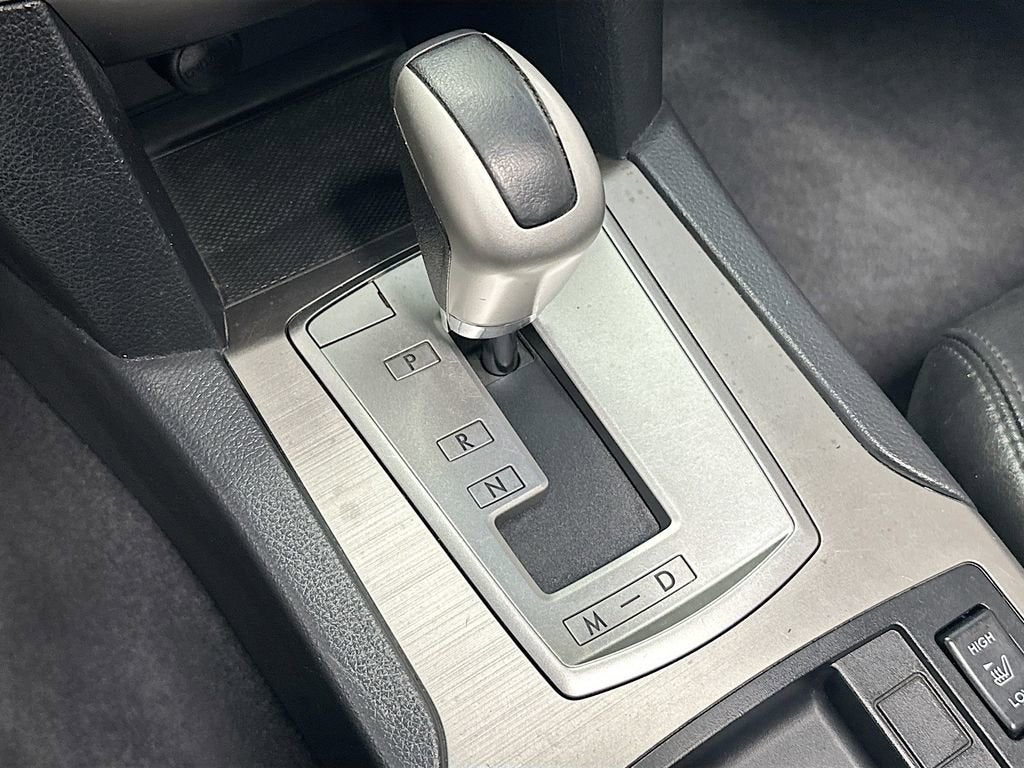 2011 Subaru Outback 3.6R Limited Pwr Moon/Nav