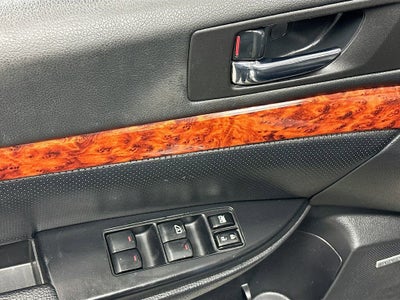 2011 Subaru Outback 3.6R Limited Pwr Moon/Nav