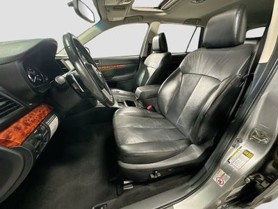 2011 Subaru Outback 3.6R Limited Pwr Moon/Nav