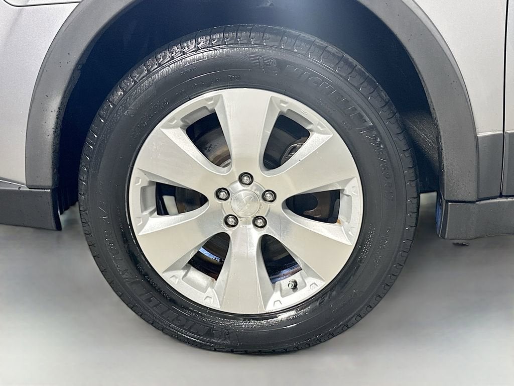 2011 Subaru Outback 3.6R Limited Pwr Moon/Nav