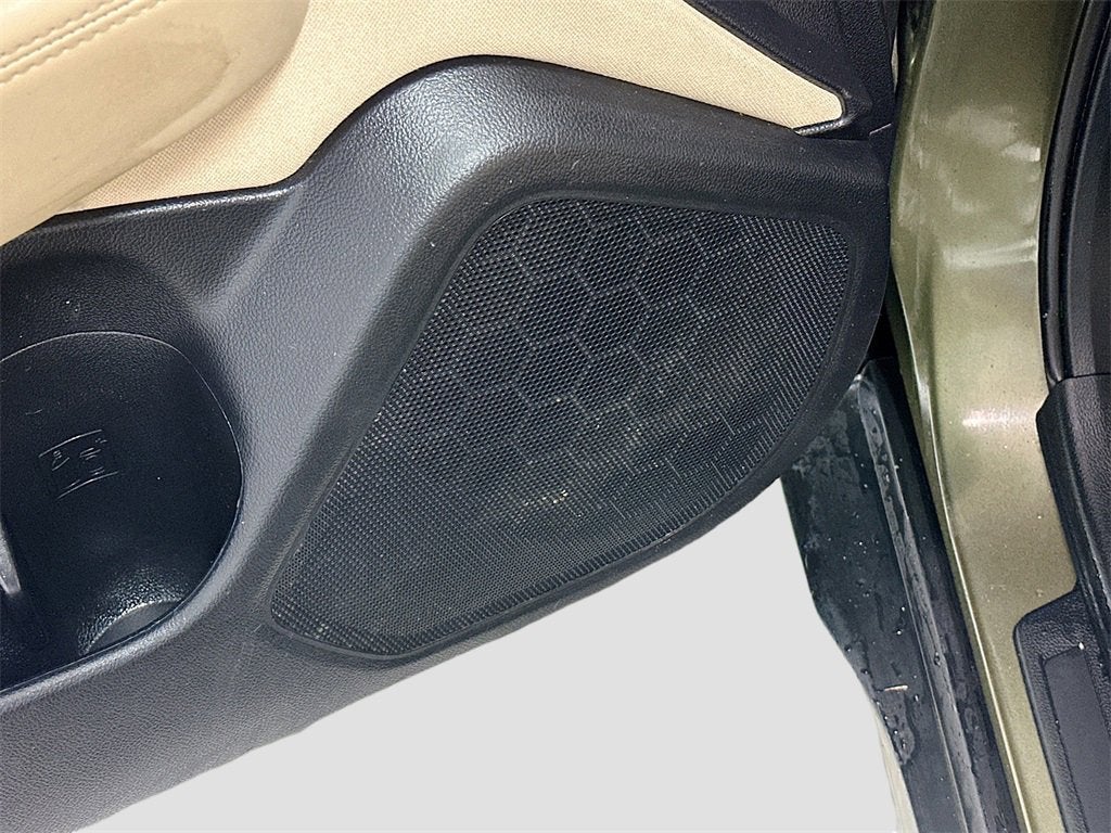 2019 Subaru Outback Base