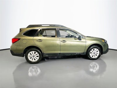 2019 Subaru Outback Base