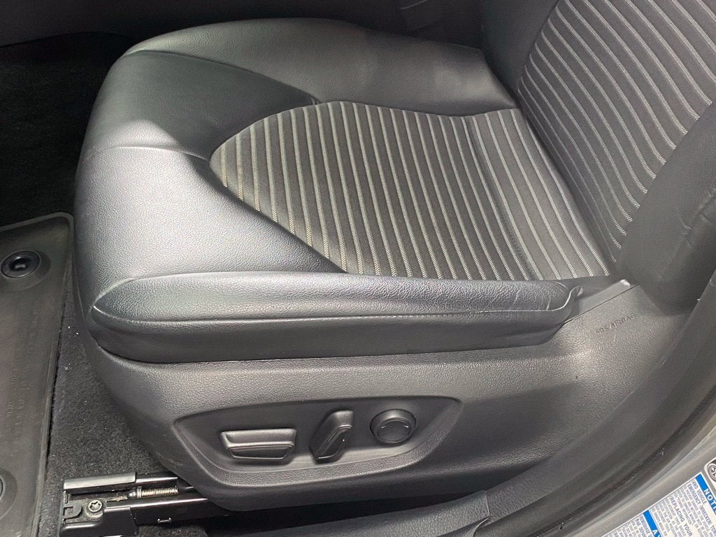 2022 Toyota Camry SE Nightshade Special AWD