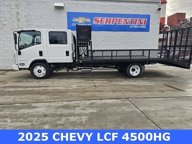 2025 Chevrolet Low Cab Forward 4500 MEDIUM ASH GRAY
